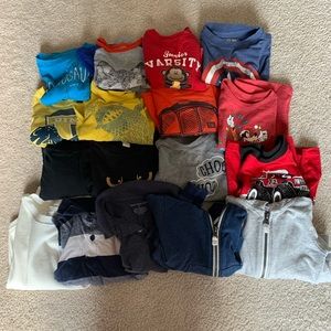 2T Boy Long Sleeve Lot 17 Pieces